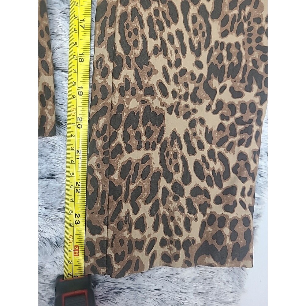 Peck & Peck Stretchy petite leopard print Cropped Pants. Sz Petite 8P - Picture 4 of 6